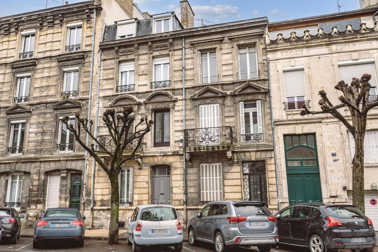 Apartament Le Jardinet, Face A La Cathedrale, Baignoire - Rdc Reims Zewnętrze zdjęcie